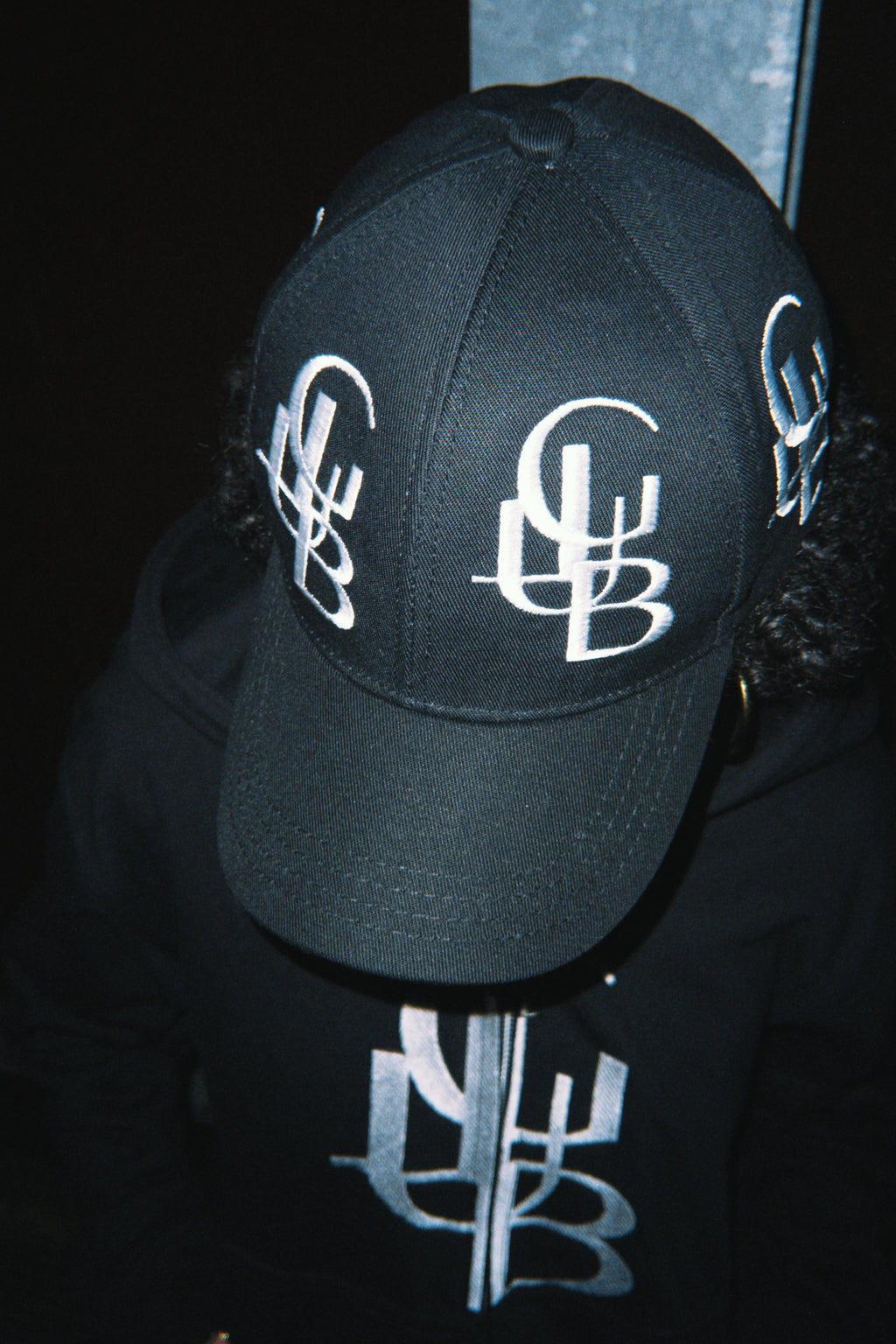 Unseen cap multi logo